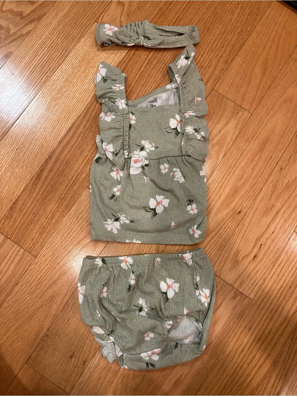 Carter's Green Floral 2-Piece Baby Set 18 months
